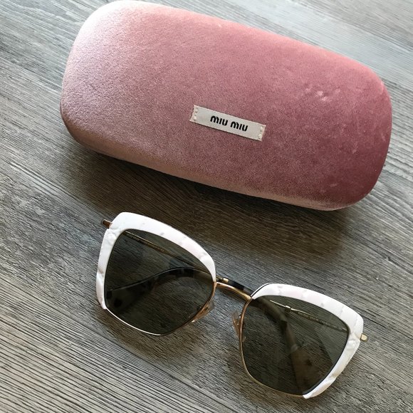 Miu Miu Accessories - Miu Miu Cat Eye Sunglasses